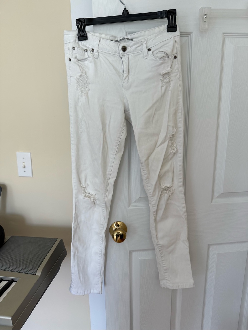 Tractr White High-Rise Jeans